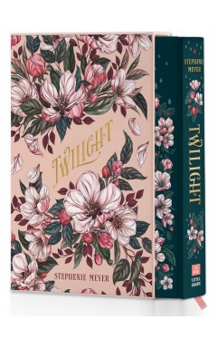 Twilight Deluxe Collectors Edition